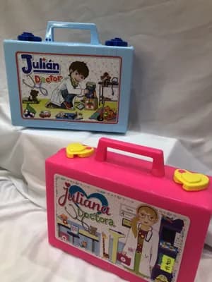 Maletines Muñecas Juliana Doctora Y Julián Doctor